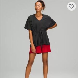 Lululemon side tie v neck t shirt oversized 8